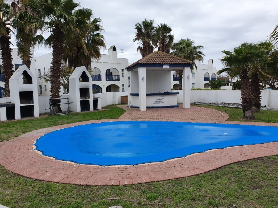 To Let 2 Bedroom Property for Rent in West Beach Western Cape